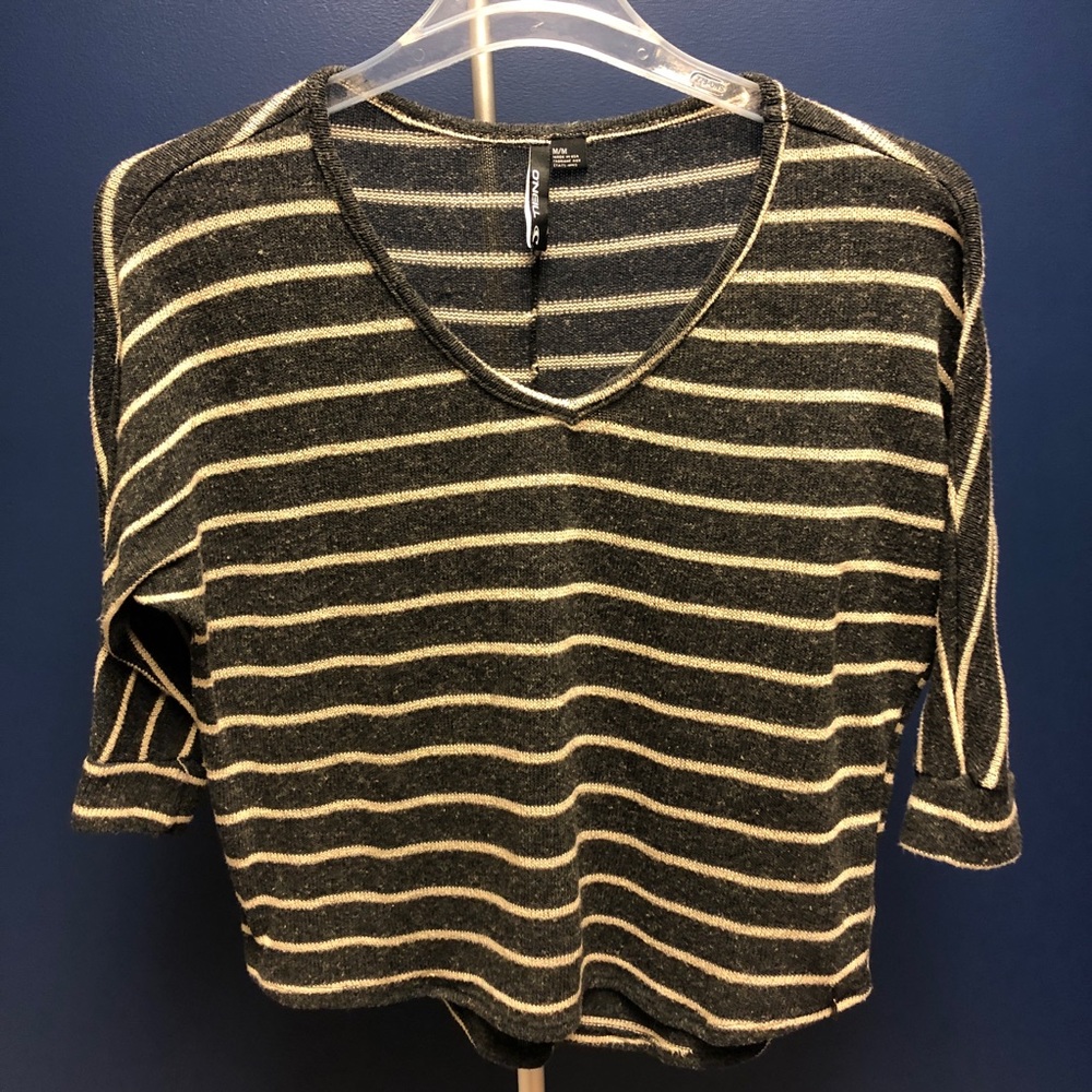 O’Neill 3/4 sleeve sweater